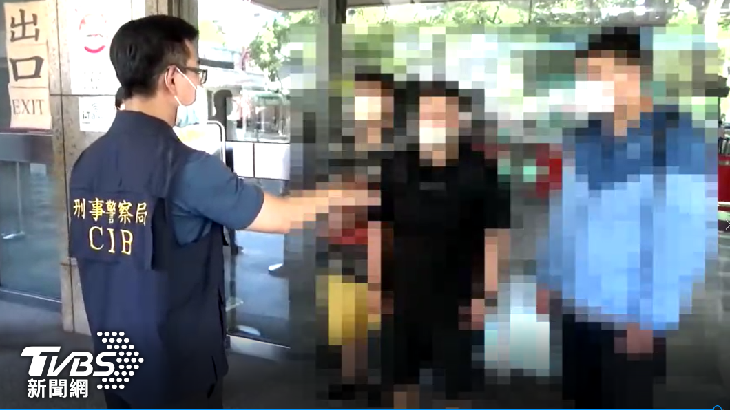 警方成功逮到人蛇集團3名嫌犯。(圖/TVBS)