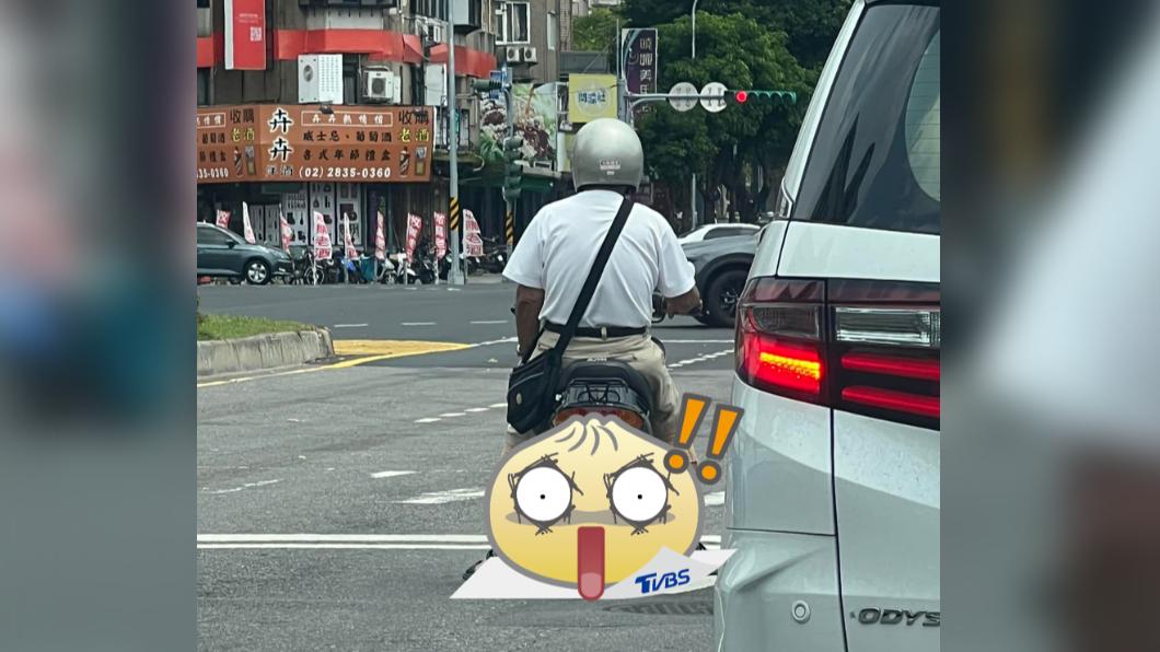 有聲音!路上驚見「哭哭車牌」 全場笑瘋:貴到哭出來