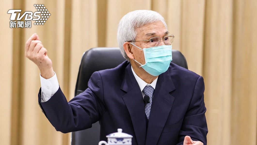央行總裁楊金龍獲3A　蘇貞昌：金融動盪應對得宜