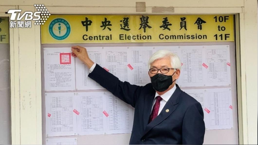 中選會規劃發燒者仍可分流單獨投票　指揮中心待審議