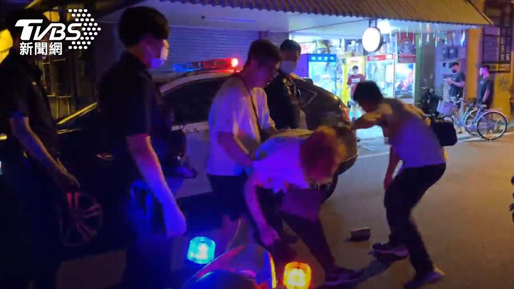 不良幼教!兒子滿月開趴慶祝 親友酒後竟互毆大亂鬥