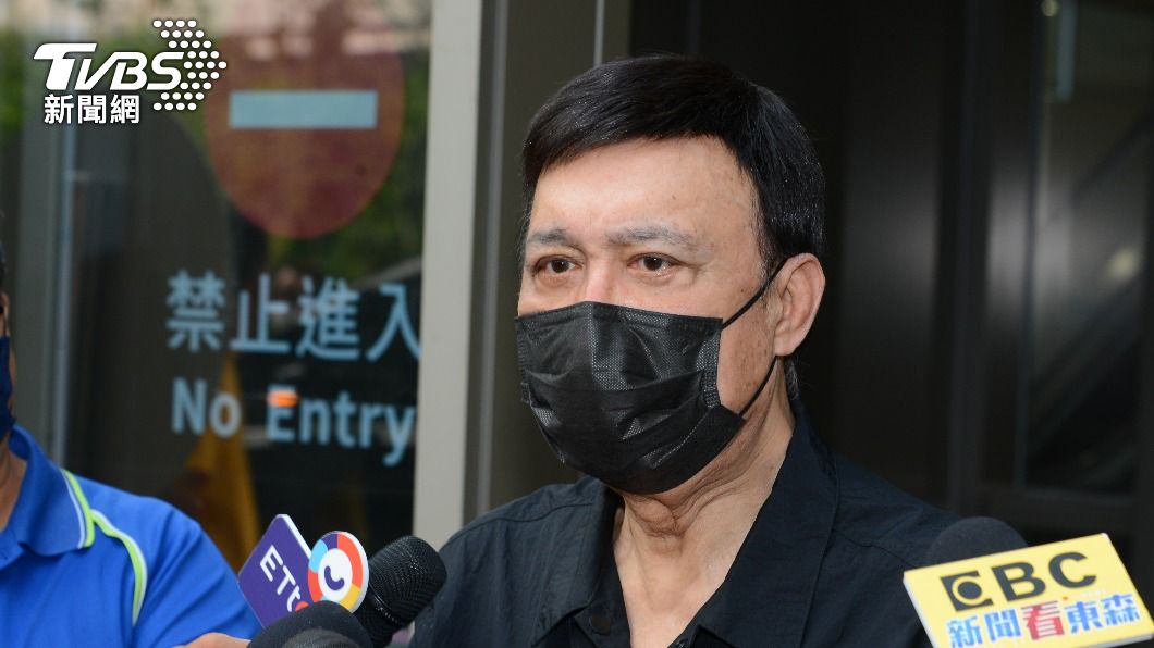 余天「寸步不離陪余苑綺」今排除行程 全家集氣:醫院等消息
