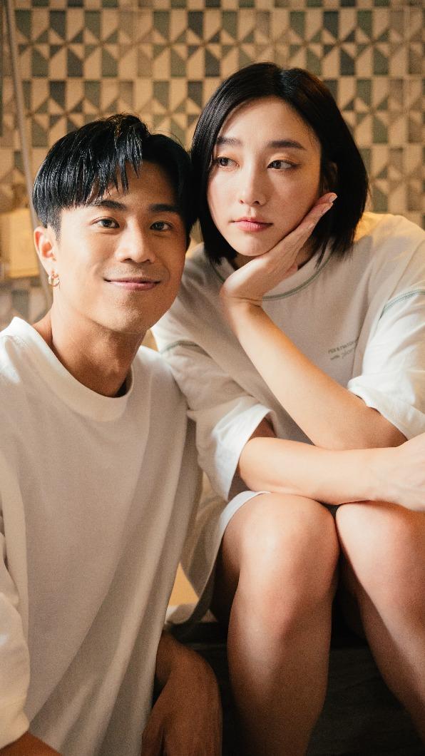 廖柏雅新歌〈妳呢？〉MV找來席惟倫擔任女主角。（圖／華納音樂提供）