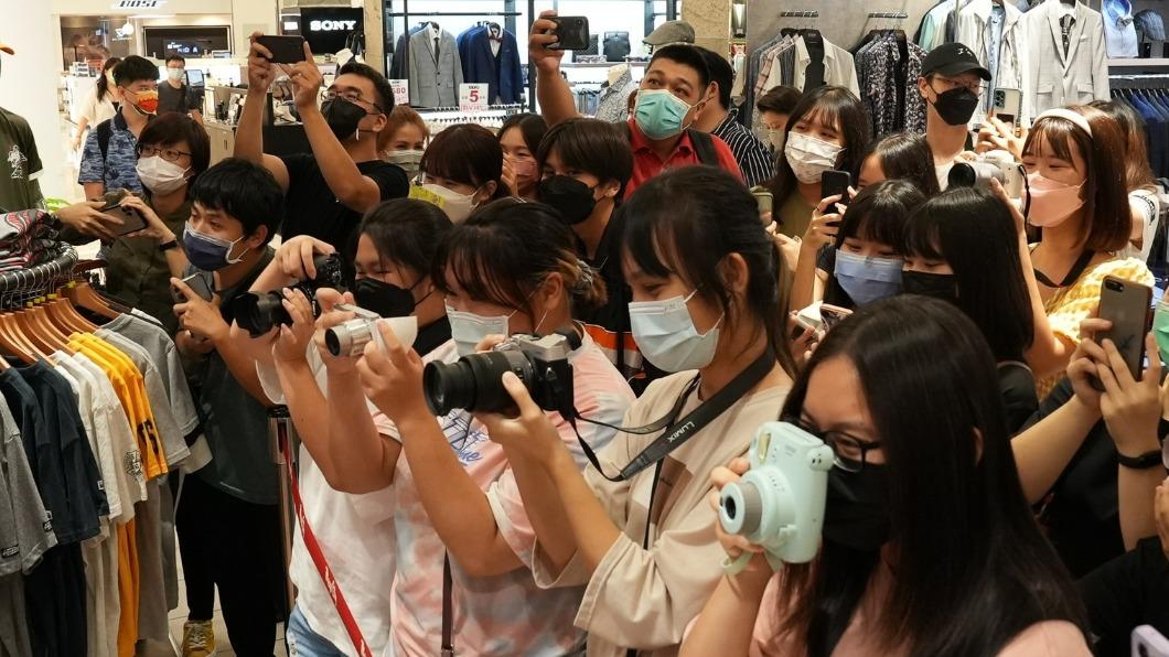 現場匯聚超多粉絲。(圖/力行娛樂提供)