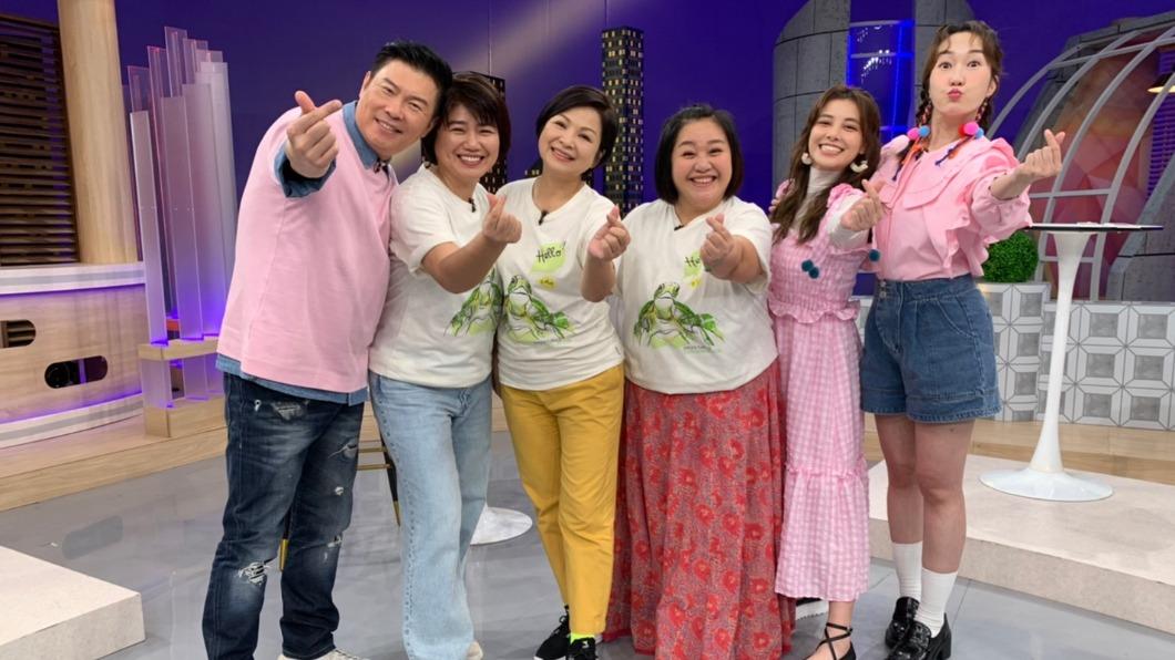 曾國城(左起)、嚴藝文、楊貴媚、鍾欣凌、宇珊、巴鈺日前錄影。(圖/衛視中文台提供)