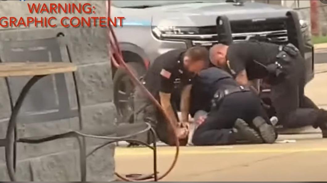 執法過當?按倒嫌犯狂毆頭影片曝光 美阿肯色州3警遭停職