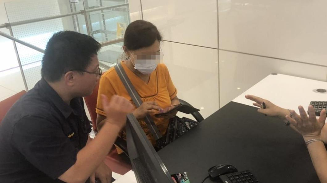 凃明誠順利阻擋感情詐騙案。(圖/翻攝自臺南市政府警察局FB)
