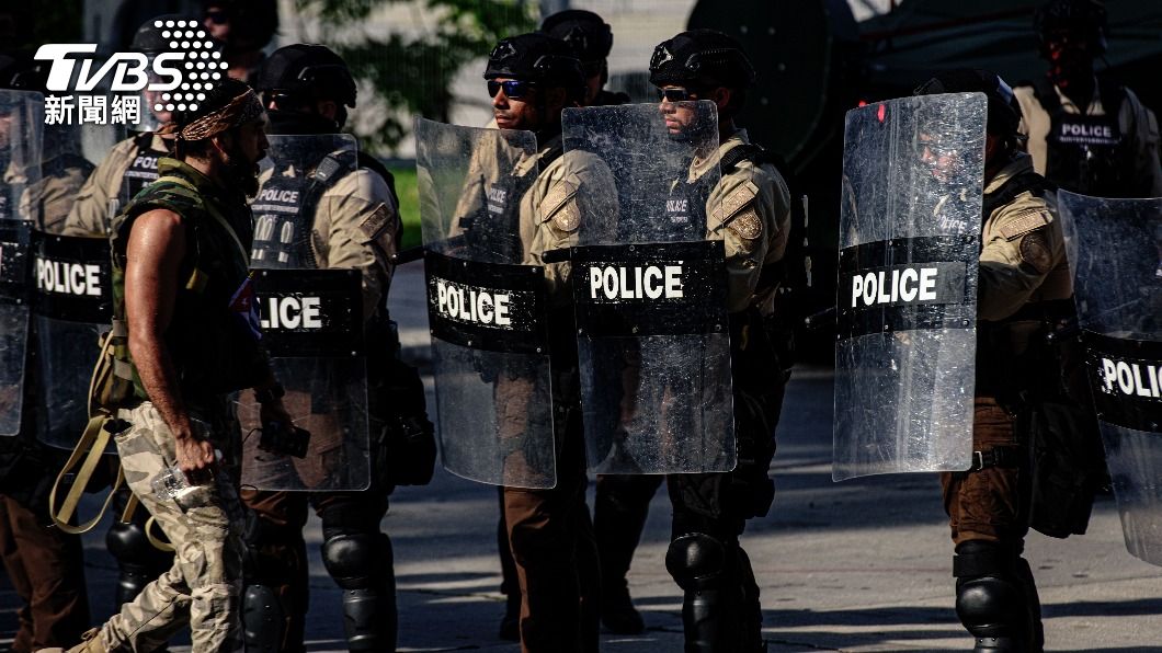 美國警察遇襲事件逐年增加。(示意圖/shutterstock達志影像)