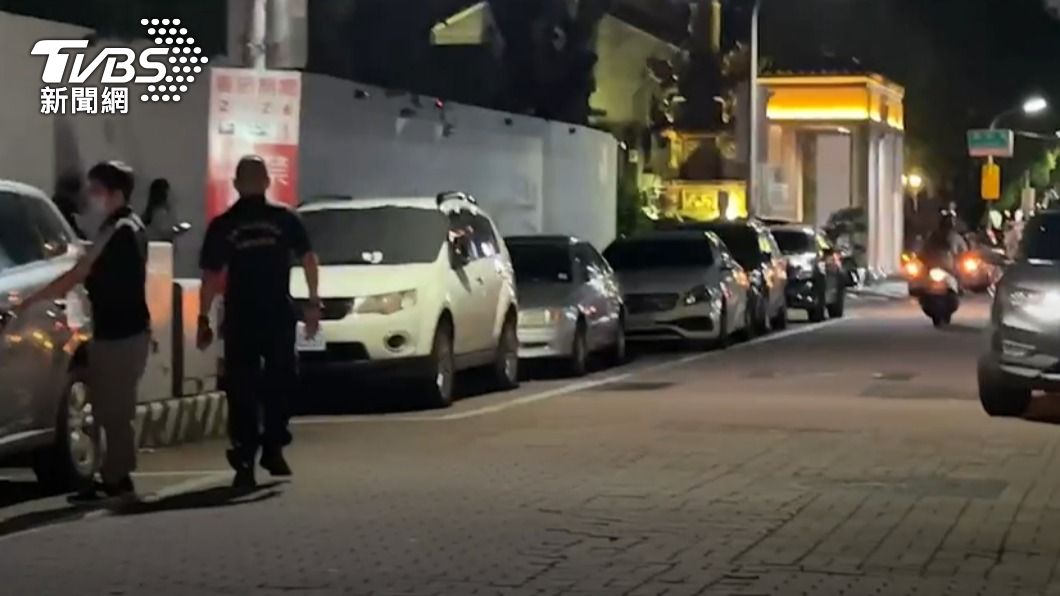 警方仍在過濾逃逸路線。(圖/TVBS)