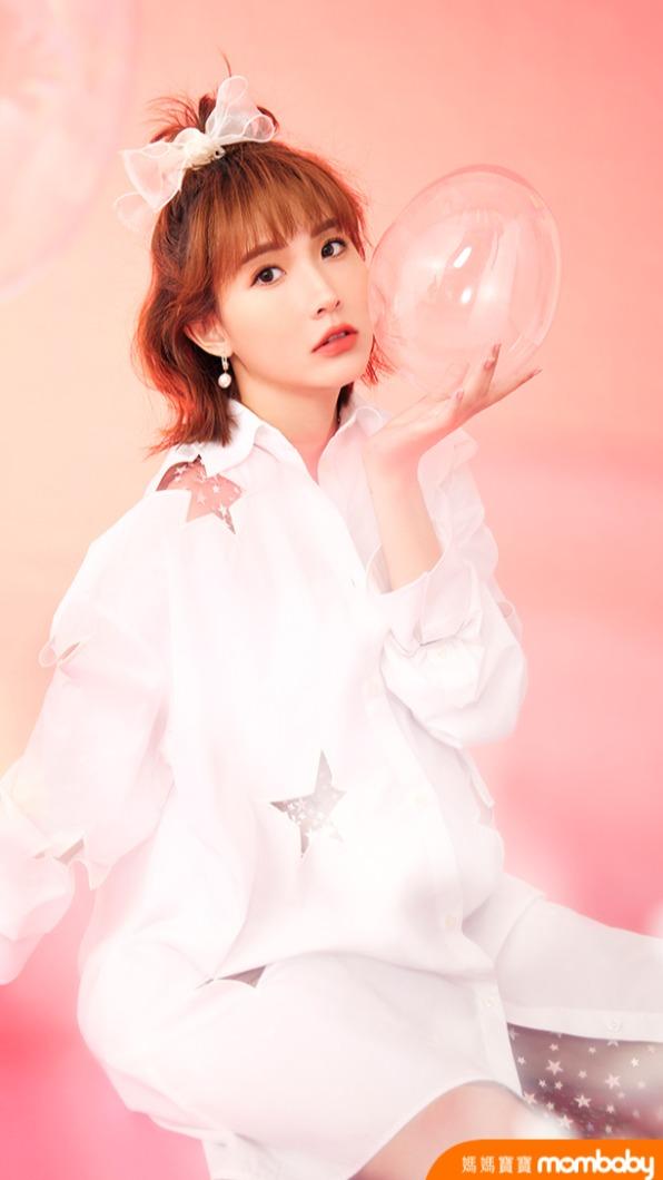 粿粿一家三口都是獅子座，希望女兒可以有樂天個性。（圖／媽媽寶寶提供）