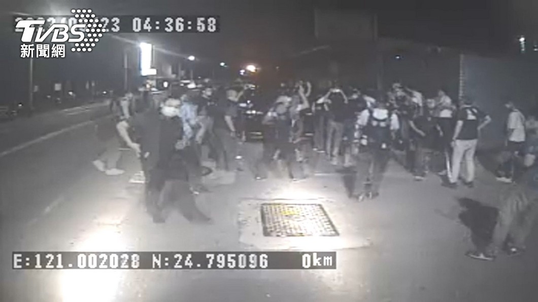 下車就遇埋伏!50人一擁而上壓制林信吾 警曝佈陣眉角