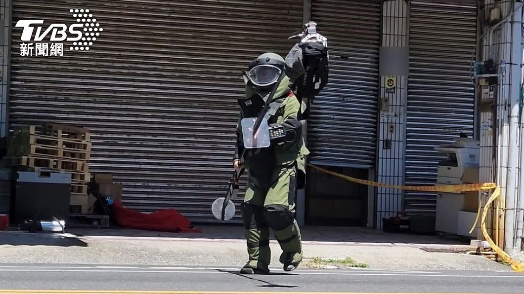 嚇!花蓮街頭驚見「疑似爆裂物」 防爆小組到場發現是它