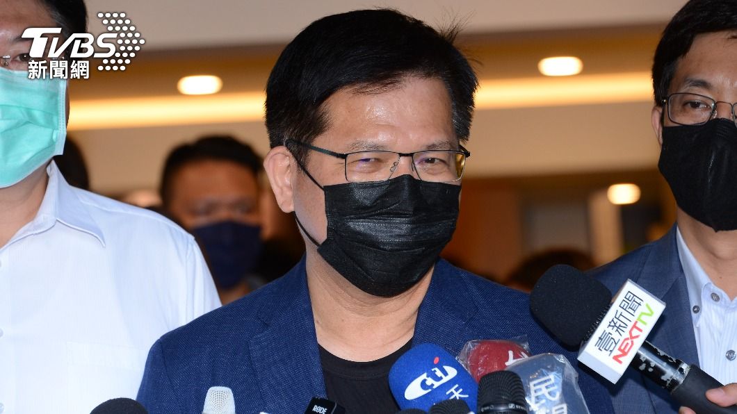 林佳龍跟余天一家的感情很好。(圖/許方正攝)