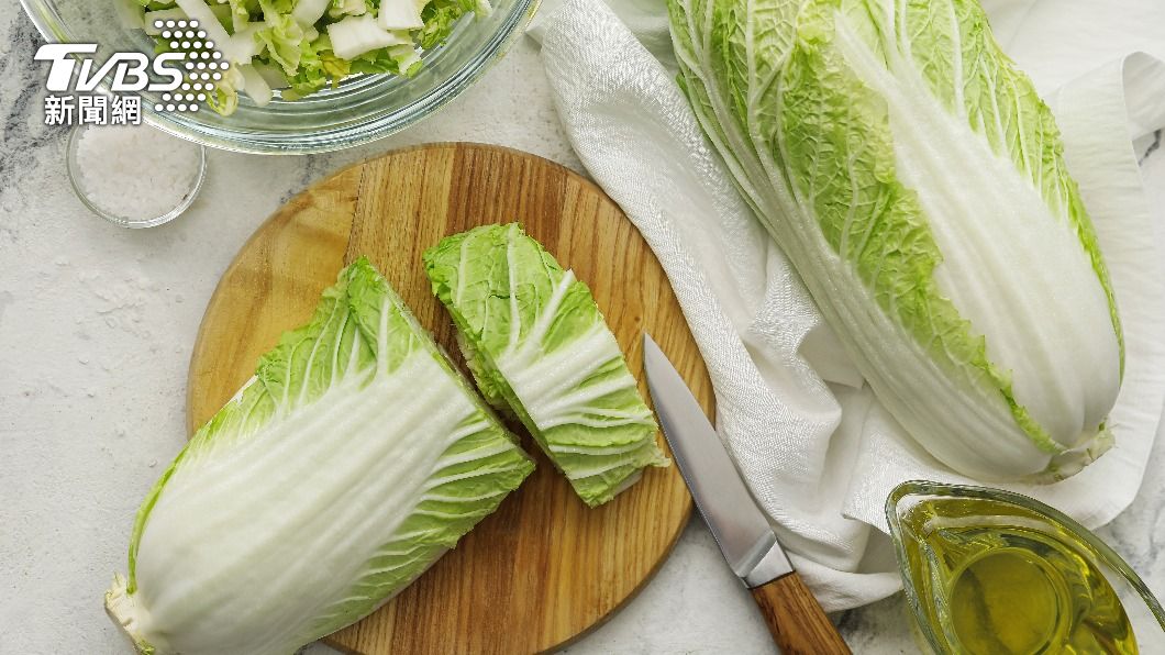 大陸封控嚴致物價被哄抬 白菜每顆飆漲至208元