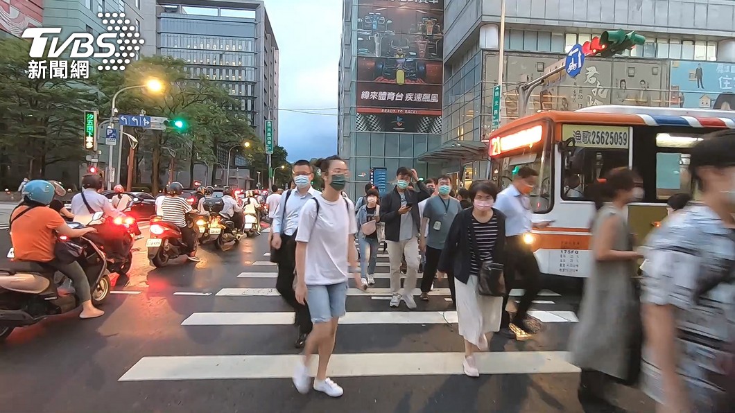 捷運東環段將開工!內湖要道恐縮減 議員批「乾脆騎腳踏車」