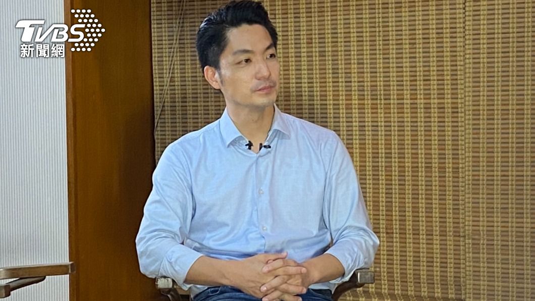 國民黨台北市長參選人蔣萬安接受《TVBS》專訪。(圖/TVBS)