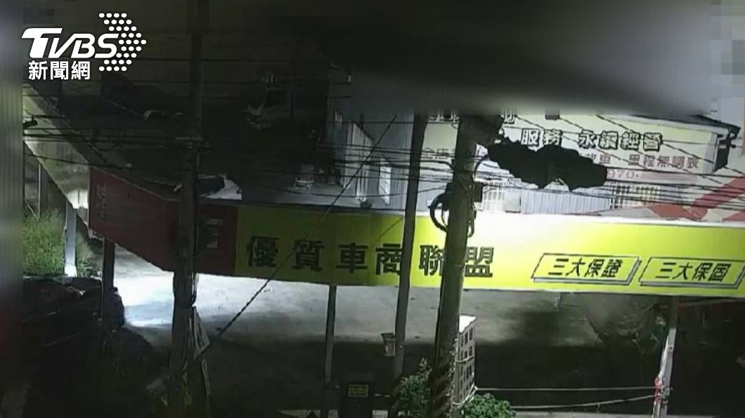 車行淪為毒品交易所。(圖/TVBS)