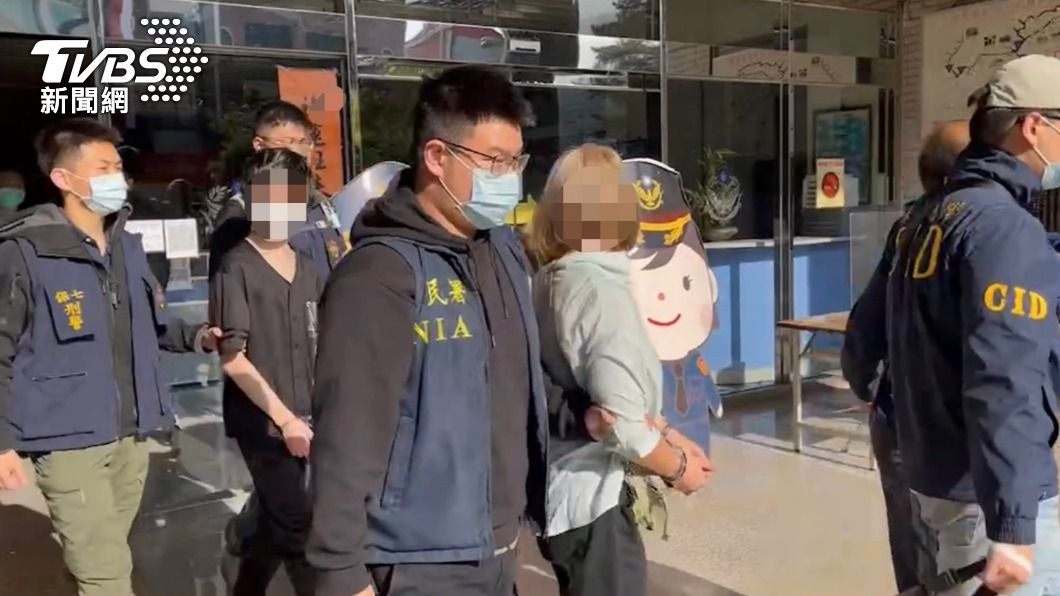 警方訊後將陳姓女主嫌等7人移送法辦。(圖/TVBS)