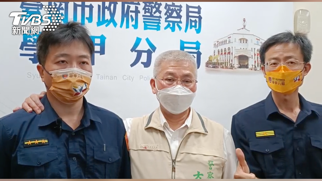 方仰寧支持警察大膽用槍。(圖/TVBS)