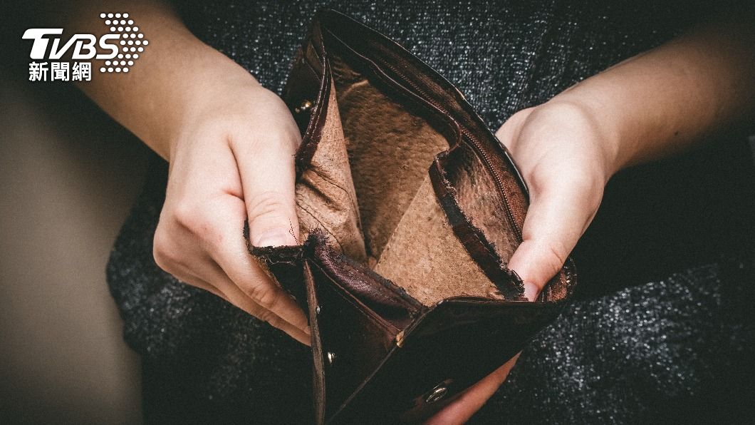 有網友笑稱窮比鬼可怕。(示意圖/shutterstock達志影像)