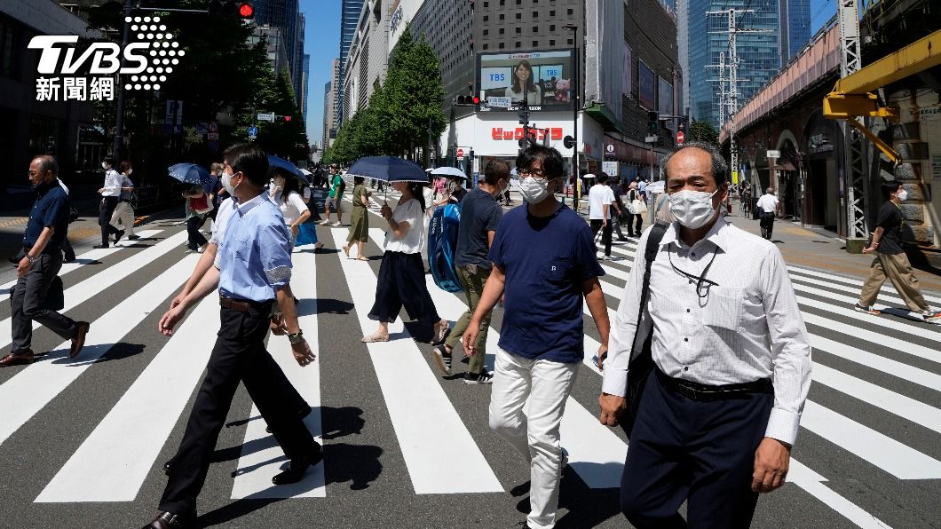 日本防疫放寬!確診無症狀可外出 重症才全國通報