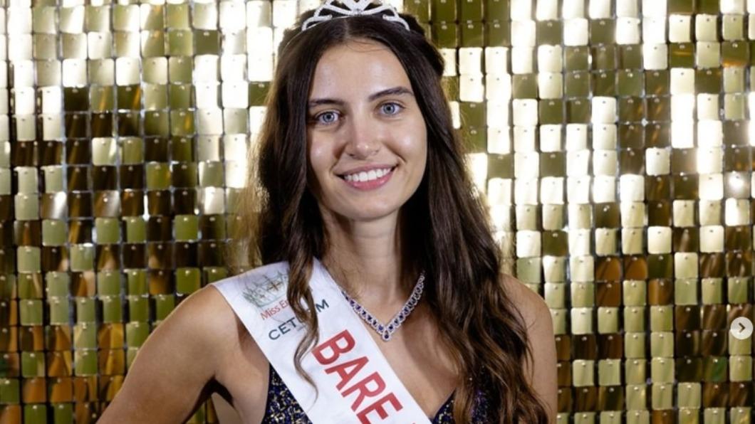 94年來第一人!英選美佳麗「素顏」上陣 成功闖決賽