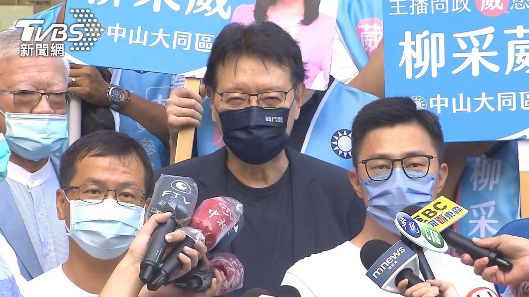 趙少康為國民黨議員參選人站台。（圖／TVBS）