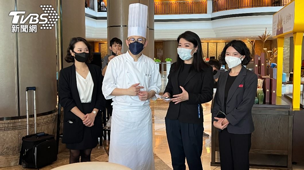 台北君悅酒店表示從籌畫、製作到產品生產費時10個多月。（圖／葉韋辰攝）