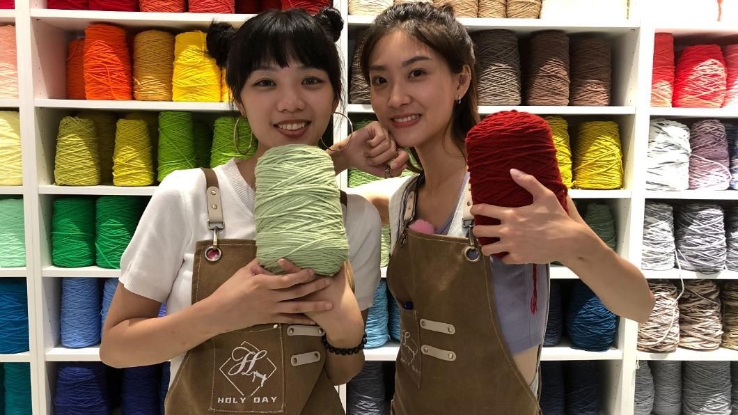 2人的感情情同姐妹。(圖/三立提供)