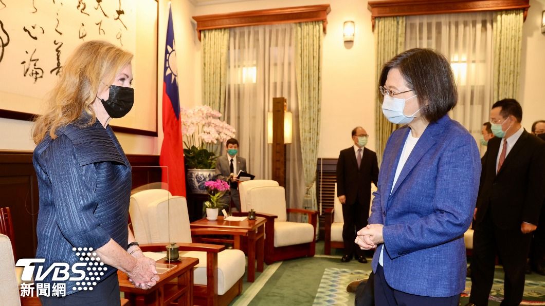 美國參議員布蕾波恩:台灣有總統和軍隊是獨立國家