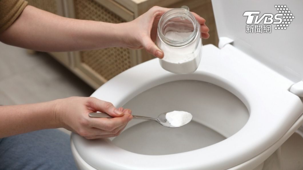 粉類物品沖馬桶易阻塞。(示意圖/shutterstock達志影像)