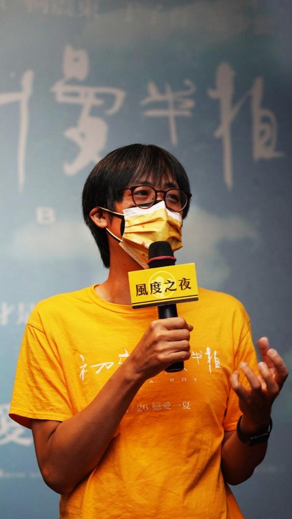 《初戀慢半拍》導演陳駿霖出席風度之夜專場映後活動,與同學暢談電影創作動機及色調設計。(圖/風度影業提供)