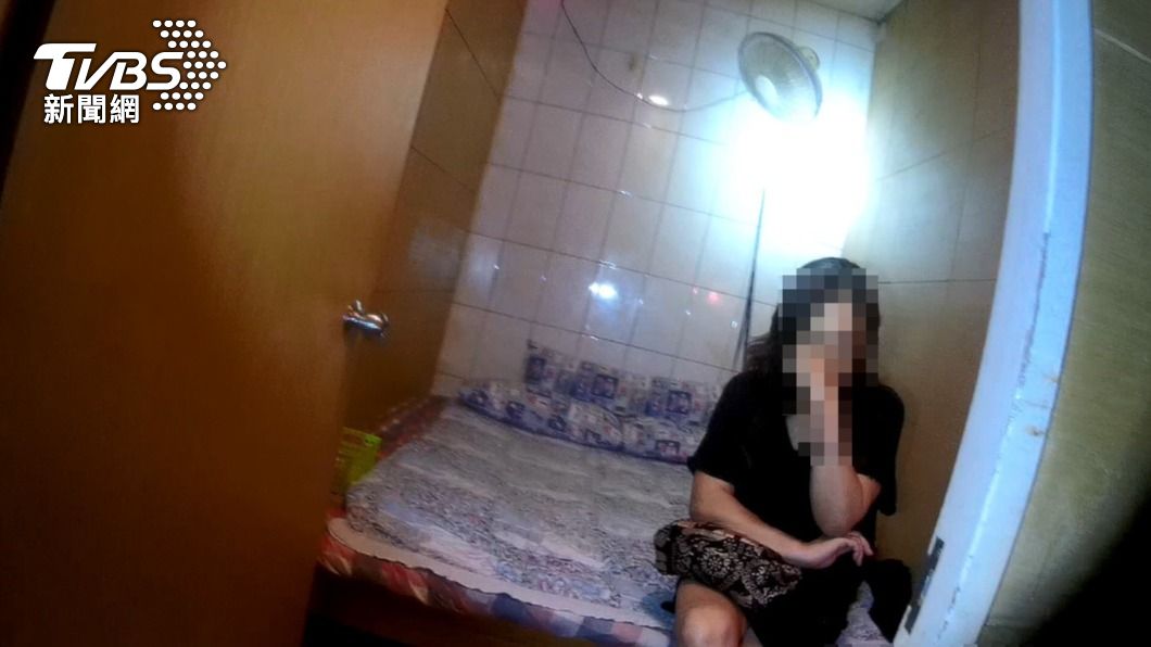 60歲熟齡女租違建當娼寮 警搜索驚見「全裸脫光連結」