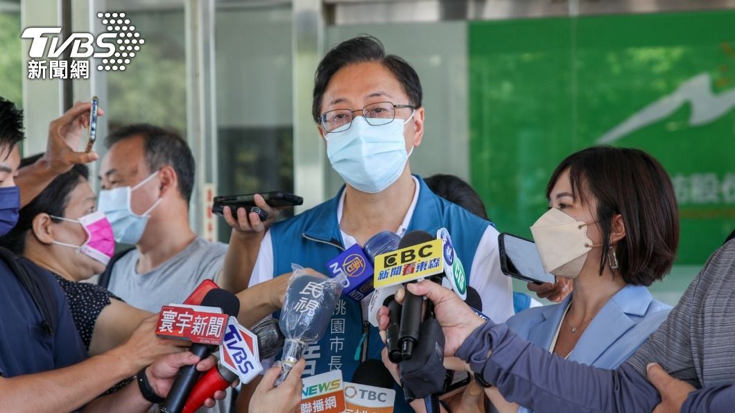 再爆保密條款早失效?張善政酸綠有抄襲陰影:裝睡叫不醒