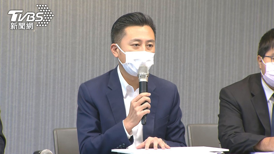 才說不離桃！林智堅「回防新竹」毀人設　她轟：票房毒藥