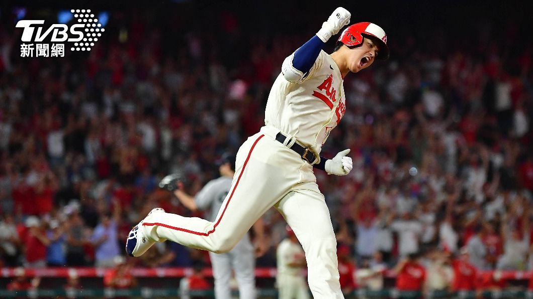 「二刀流」寫大聯盟新紀錄! 大谷翔平單季10勝30轟