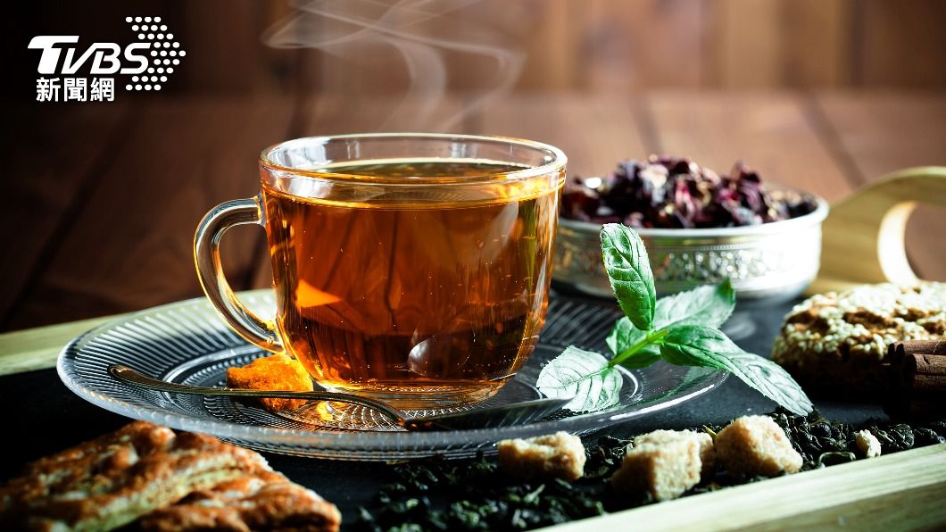 紅茶多酚能夠當作腸內菌的食物「益生原」。（示意圖／shutterstock達志影像）