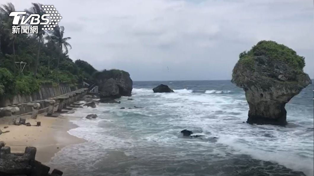 小琉球風浪變強。(圖/陳博正提供)