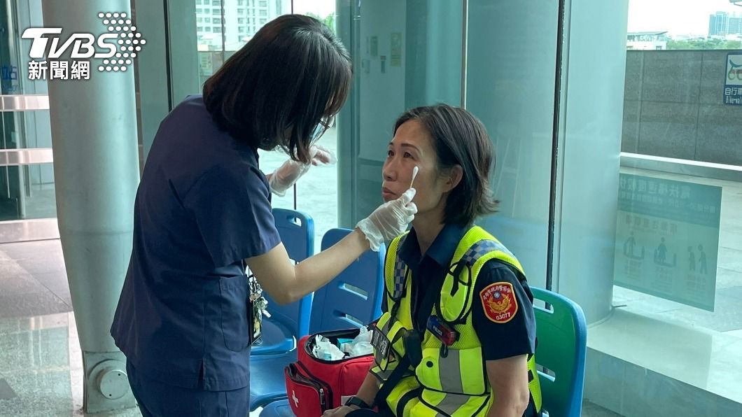 女所長多處擦傷。(圖/TVBS)
