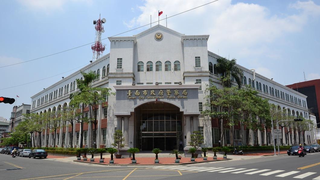 台南殉職警凃明誠、曹瑞傑9/5告別式 國旗覆棺並追晉巡官