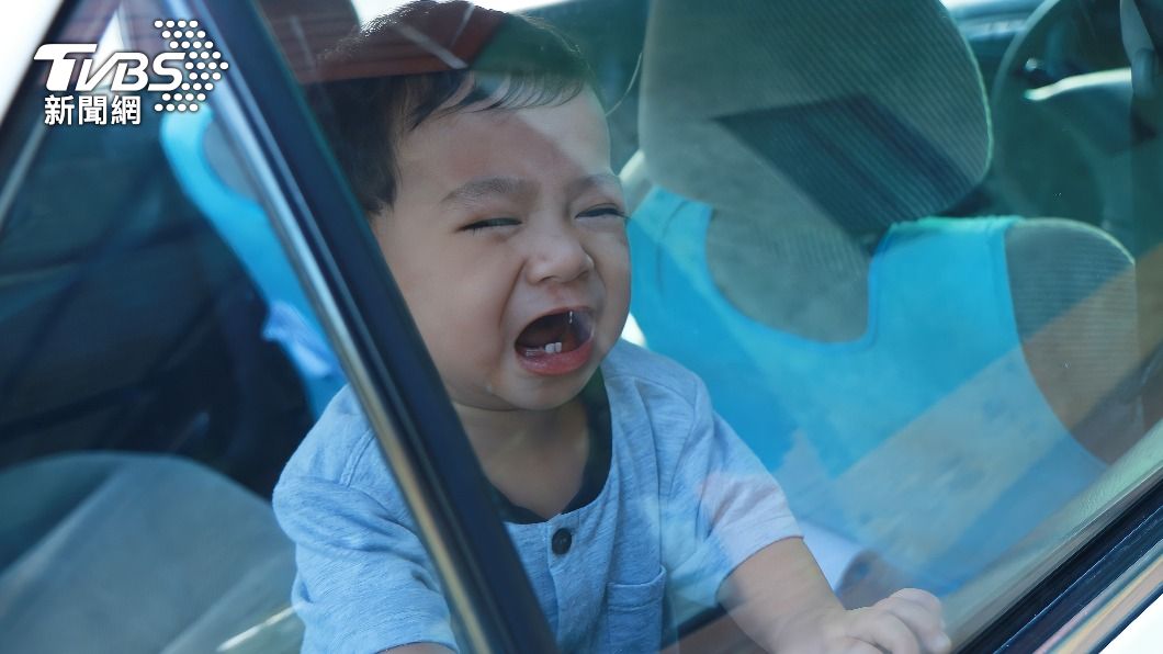 男童被關在車上長達5小時。(非當事畫面、示意圖/shutterstock達志影像)