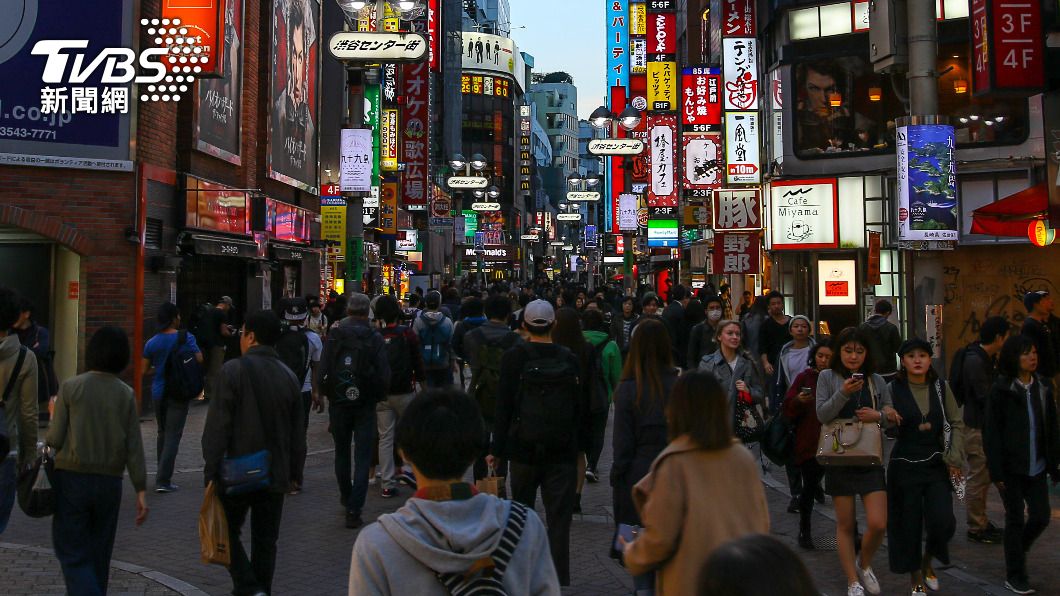 據估計,小姐得知感染之前恐已接客超過千人。 (示意圖/shutterstock達志影像)
