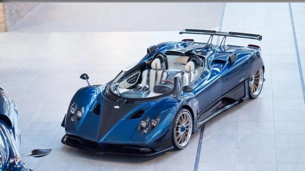限量敞篷超跑當年是為了慶祝Pagani老闆的60歲生日而誕生。(圖/翻攝自Pagani)