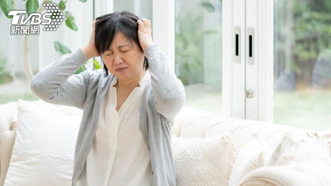 維生素D吃太多易失智?查核中心:不能推論為因果關係