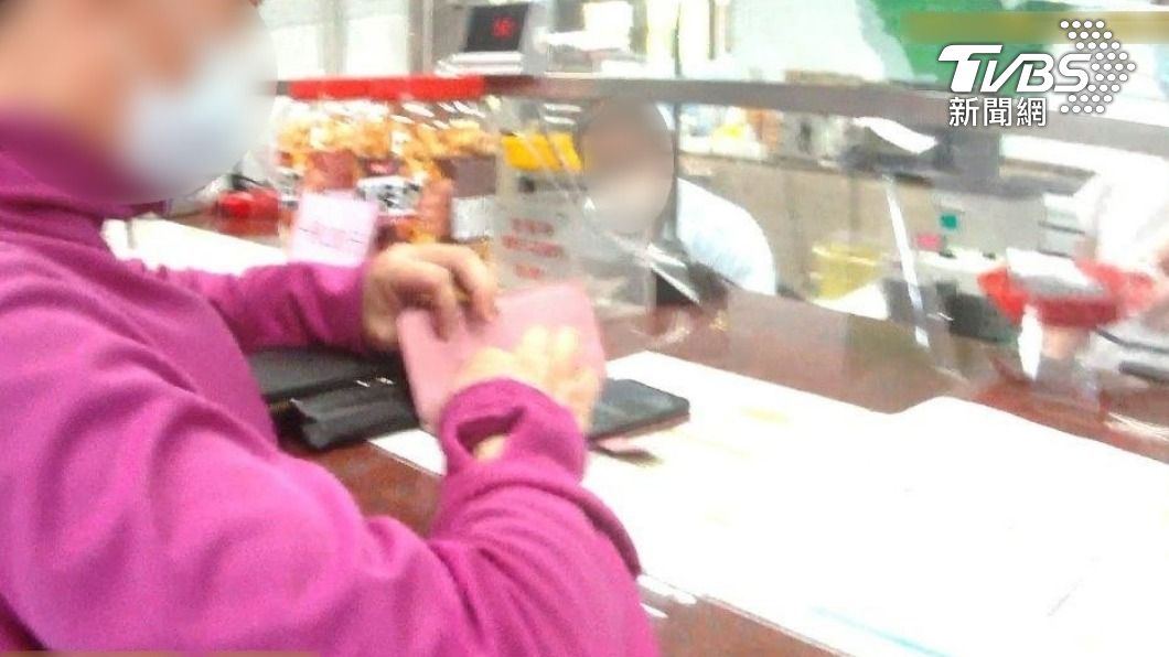 想幫歐巴！詐團假冒韓籍醫生　哄癡情熟女出機票錢愛相隨
