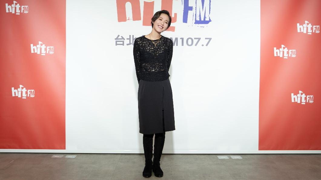 安溥到電台宣傳新專輯。(圖/Hit Fm聯播網提供)