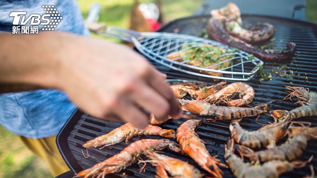 蝦、魷魚等海鮮,都屬於低脂低熱量。(示意圖/shutterstock達志影像)