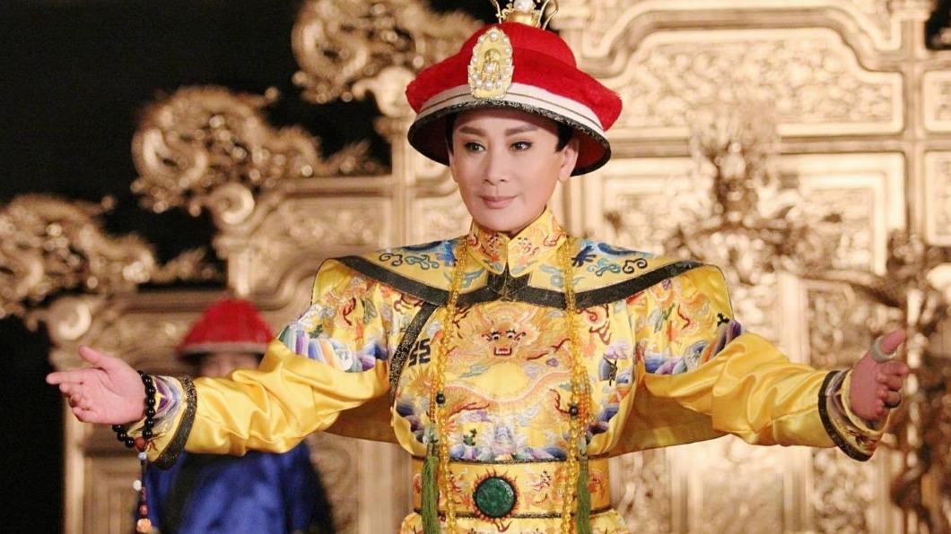 陳亞蘭女扮男裝入圍影帝。（圖／經紀公司提供）