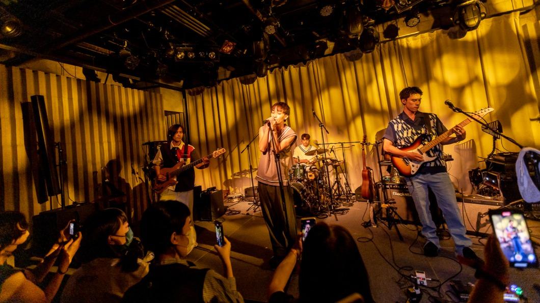 noovy日前登上韓國的弘大音樂節表演。(圖/新視紀整合行銷提供)