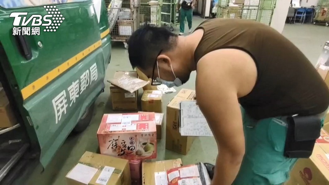 中秋柚子禮盒爆增!郵務士奔命 上級要求「9/8」前送達壓力大